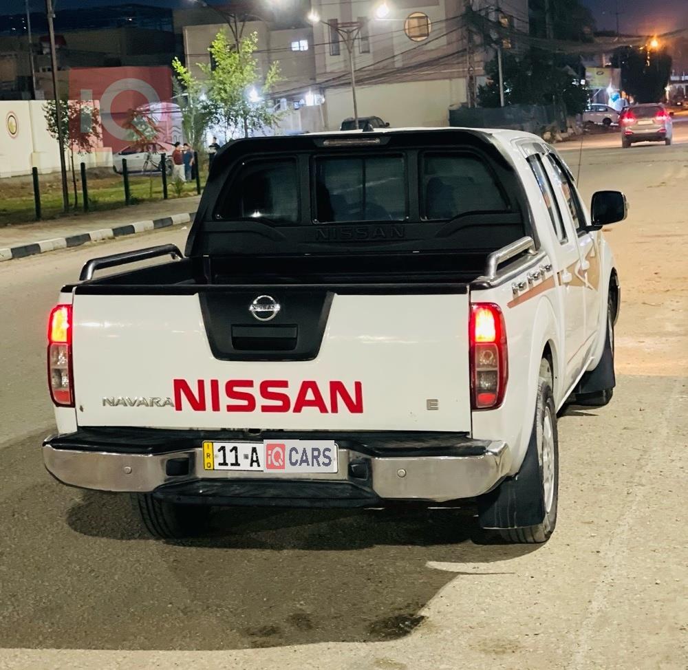 نيسان نافارا